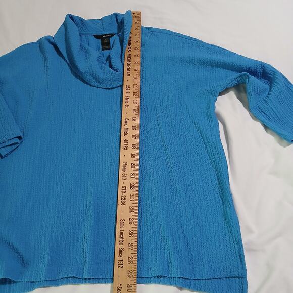 Ali Miles Medium Aqua Raglan-Long-Sleeved Crinkle Fabric Cowl-Neck Slit-Hem Top - Picture 9 of 11